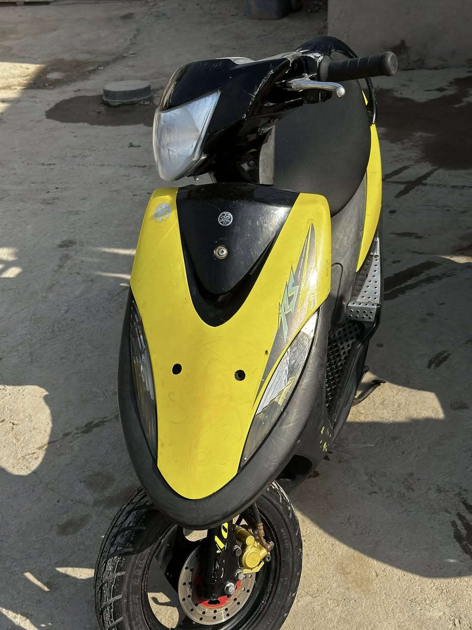 ماكس عدله ختم واحد لون مميز 
كفاله عامه 
متروسه ختومات 
مابيها اي نقص مثل مموضح بصور 
ماشيه 13الف مامتعوبه 🤷🏻‍♂️
مكاني حله نادر 
***********هـ
الاستفار اكثر خاص
