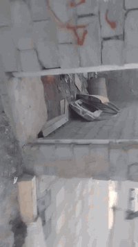 قطعه ٧٠ متر موقع مميز تجاري  ع الحولي مباشر باقي تفاصيل والسعر بالفيديو ***********
