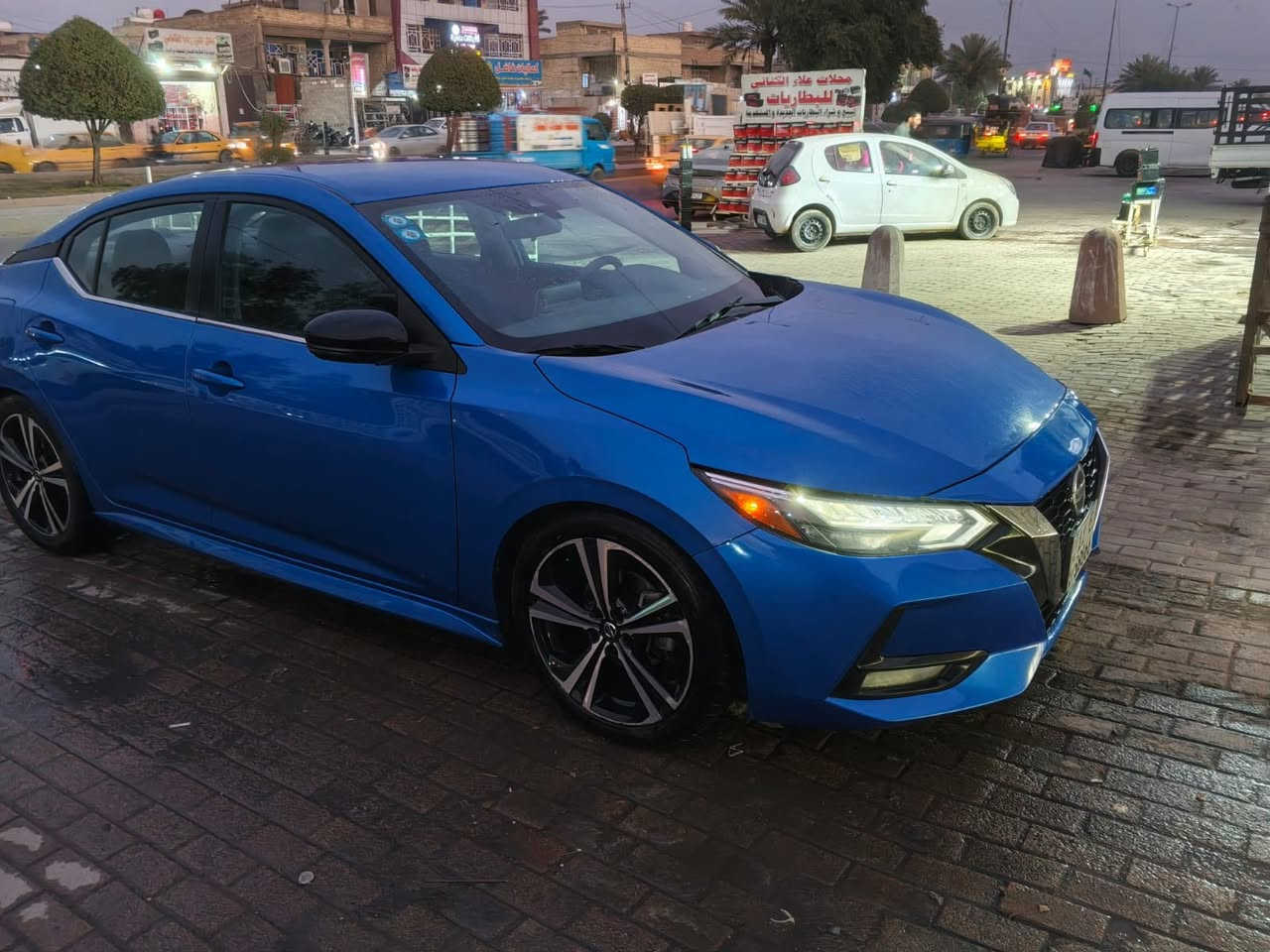 نيسان سنترا Nissan Sentra موديل2022 
مواصفات SV 
 بصمة-رادار جانبي-رادار امامي - كاميرا خلفية-حساسات خلفية
بريك طوارئ امامي وخلفي
نظام النقطة العمياء
كار بلي واندرويد اوتو
مكينة ٤سلندر حجم ٢.٠لتر
تبريدها ثلاجة
ماشية60الف كيلو 

ضرر السيارة  بس جاملغ السايق والباب مصبوغات انصبغن بل العراق حادثه بامريكه كلين  وايرباك كله سليم
رقم و سنوية جديدة رقم بغداد الدولي

السيارة كلش حلوة و نظيفة
مكفولة من كير و محرك وكهربائيات
بسعر (130$) ورقة و بيها مجال للطيبين
مكان السيارة بغداد

للاستفسار على الرقم 
***********
