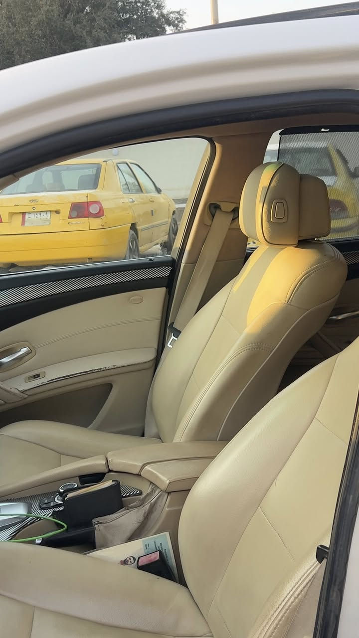 🚗 فرصة مميزة للبيع | BMW E60 موديل 2010 🔥

✨ المواصفات:
 • فول مواصفات (1/1)
محرك 3000cc N52 نوزل قصير (مرغوب )
كير كوبرا 🐍
بصمة تشغيل
شاشة
تحكم ستيرن
دوشمة جلد نظيفة جداً
بردات
فتحة سقف (سلايد روف)
وباقي موصفات BMW معروفه 

🔥 الإضافات:
 • كت M5 كامل شكل رياضي جذاب

📌 ملاحظات:
 • حادث جاملغ أيسر
 • السيارة بيها بعض النواقص 
📄  السيارة رقم بغداد 11 باسمي، تحويل  ثاني يوم
💰 السعر: 125 وقابل للتفاوض للجادين
📍 الموقع: بغداد
📞 للتواصل: ***********
