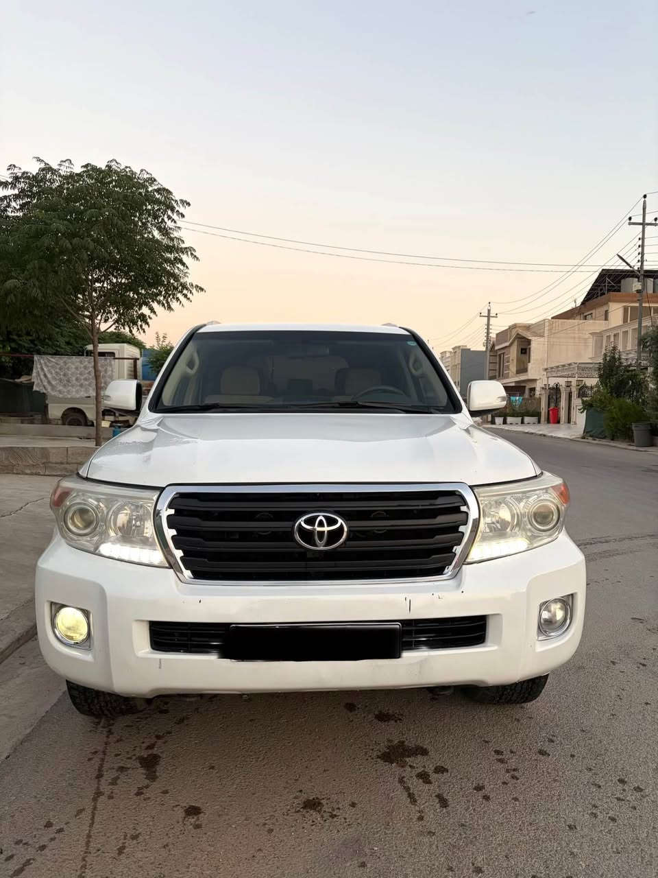 سه ره تا به ناوى خودا تيوتالاند گروز مؤديل 2013سياره مواسه فات (G)سياره بي بؤياغه هيچي نيه مه كينه شي نه كراوه ته وه ماوه ى كيلؤمه ترى 185هه زار هه قيقي رؤيشتوه هه مووشته كى به شه رت گير مه كينه توندوتؤلي ره قه م سه نه وى هه مووى تازه يه مشته رى خزمه تت ده كه م *********** أربيل, العراق
