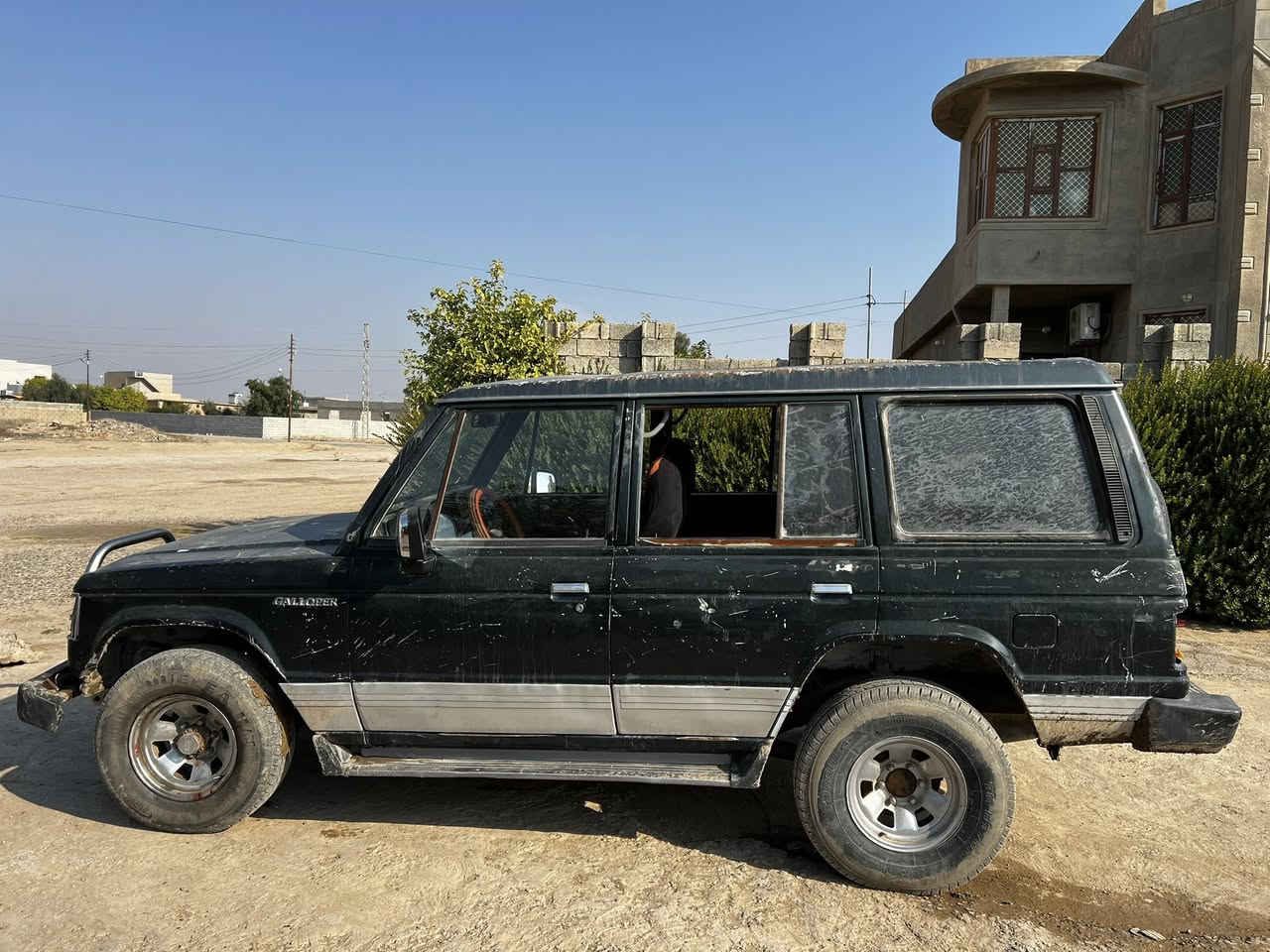 السلام عليكم ميستبوشي  باجيرو فحص بغداد  للبيع كامله شغاله
السعر 25 وبيه مجال 
للستفسار ***********
