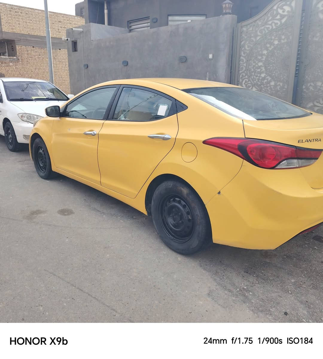 النترا خليجي 2013 مكفوله من عده باب سايق مبدل محرك 1800 تخم تاير جديد السعر 105 بيه ***********
