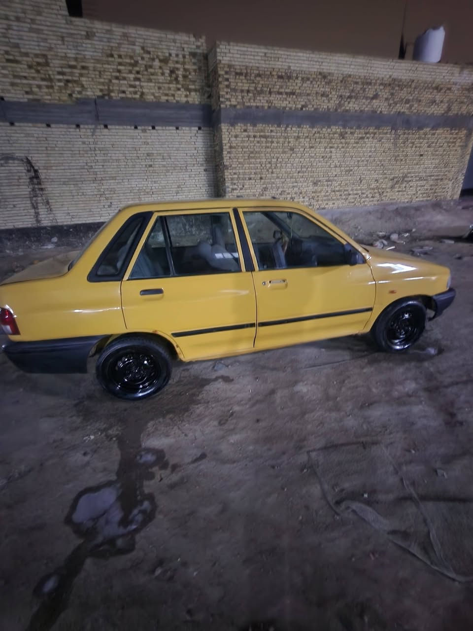 السلام عليكم
سايبا 2011
كير ومكينه جديده وتبريد 
مصبوغه حزام 
تخم تاير 
سعر 19بيه مجال غرامات عليك 
شرعي بكربلاء يمي 
مكاني كربلاء حي العباس
رقم هاتف ***********
