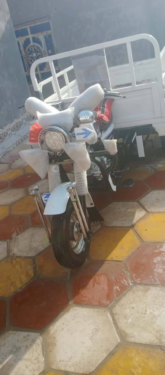 السلام عليكم شباب ستوته للبيع 2018 ستوته كفاله عامه دور وكيل مجمع الكرار ستوته مكينه كرتون ما مفتوحه توته خير من الله مكلف بالنشر هذا رقم راعيها سعر الستوته 1700وبيهه مجال تفاصيل اكثر عله رقم مكان ناصريه الغراف ***********،،،، *********** وعلي ستوته ما متعوبه دوم راعيها نظيف ومحافظ عليها وش الراي بخير ويدلل وبيها مجال
