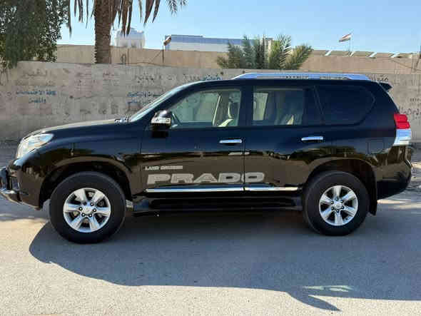 السلام عليـكم
•تيوتا برادو 2012    فول على فى للبيع 
السعر : 264 .  بي مجال بسيط 
 هاتف. *********** 
• فول مواصفات  فول الخير    
•محرك 6 سلندر 4000  كويتي فول موصفات
مكفولة من الصبغ وحادث كفالة. عامة  
كير محرك تايرات حدادة مكفولة عامة 
♕••مواصفات•  ويل كروم بلادي 
♕كشنات جلد  ♕فور ويل 4x4 + مانع انزلاق
♕حساسات خلفية  ♕تحكم ستيرن جهتين 
♕كاميرا خلفية  ♕ تثبيت سرعه ♕نظام انحدار 
♕نظام ايكو  ♕مري شفط كهرباء ♕اشاير ترحيب 
 ♕3 قطع تبريد ♕سبير تعليك + جام اوتو
♕لايت عدسة زنون  + تشغيل عن بعد
 ♕ثلاجة + كشنات مامية  كهرباء 
تخم تاير جديد + وهواي مواصفات مامذكوره السياره اعلى فئه 1/1
