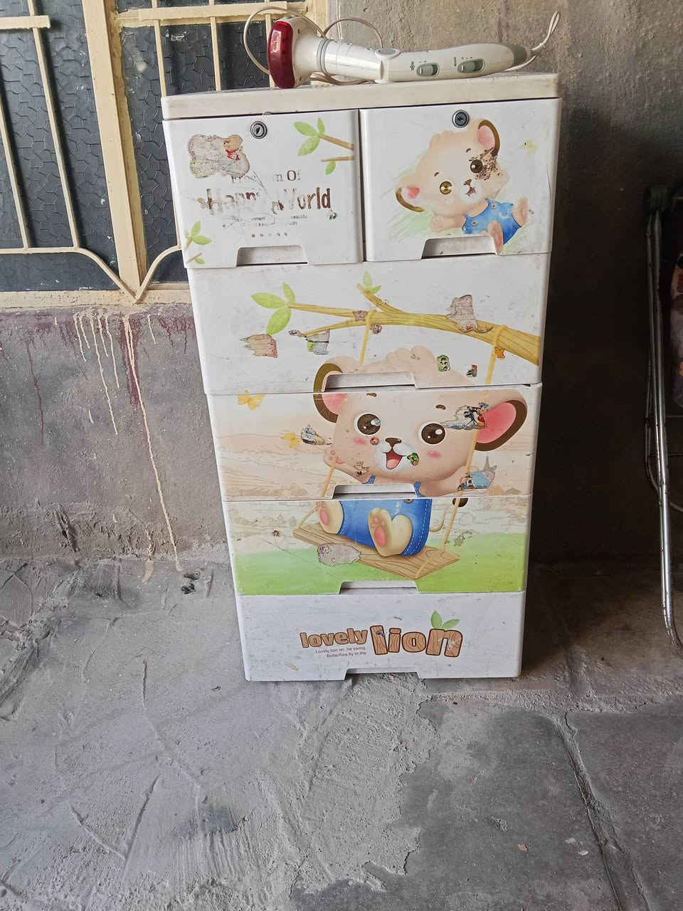 أغراض للبيع مكان النجف اي استفسار اتصال ***********
