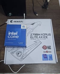 كومبو وحش للبيع  I5 14600kf Box  Z790M AORUS elite ax ice  Asus Rog st...