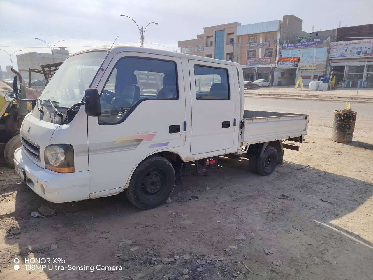 السلام عليكم كيا ام عيون مديل 2002رقم بابل هزه جديده كيرمكينه مكفولات مكان السياره حله شارع 80؛ رقم *********** السعر 85 وبي مجال حك الجيه
