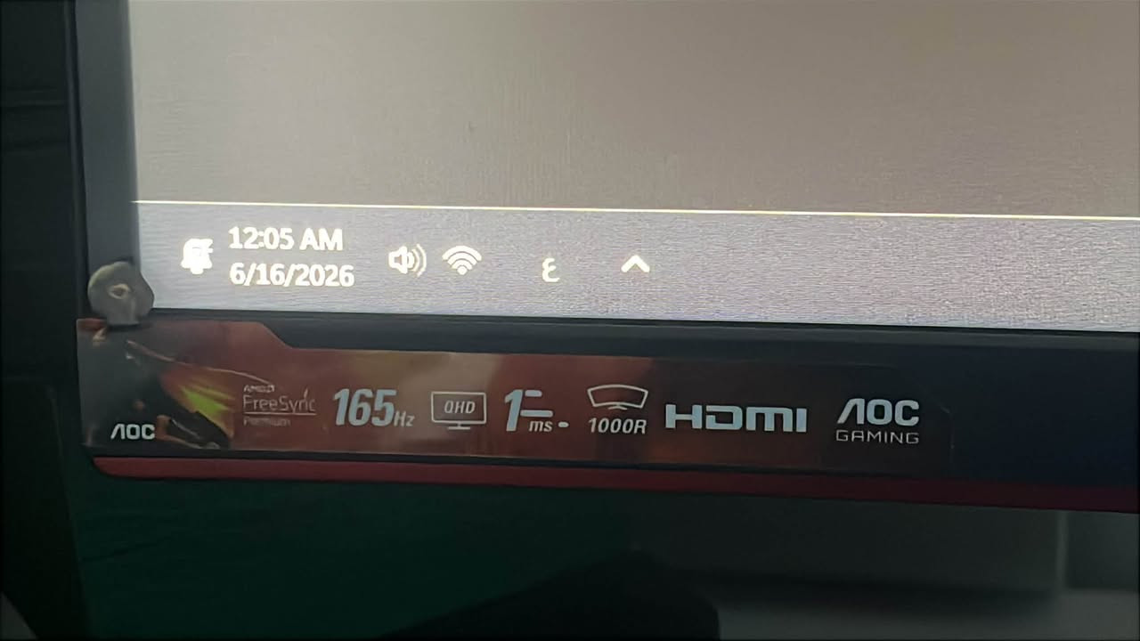 مواصفات الجهاز (PC):للبيع عنوان نجف
* المعالج: Intel Core i5-11400F
* كرت الشاشة: NVIDIA GeForce RTX 3060
* الرام: 16GB
* التخزين: SSD NVMe + HDD
* الواي فاي: Wi-Fi

مواصفات الشاشة:

* الماركة: AOC Gaming
* الدقة: QHD (2K)
* معدل التحديث: 165Hz
* زمن الاستجابة: 1ms
* انحناء الشاشة: 1000R
* تدعم: AMD FreeSync Premium

الخلاصة: جهاز ألعاب وأعمال قوية بدقة 2K


**إذا كنت صاحب هذا الإعلان وتريد حذفه لأي سبب، رجاءا أرسل رسالة إلى الدعم الفني**