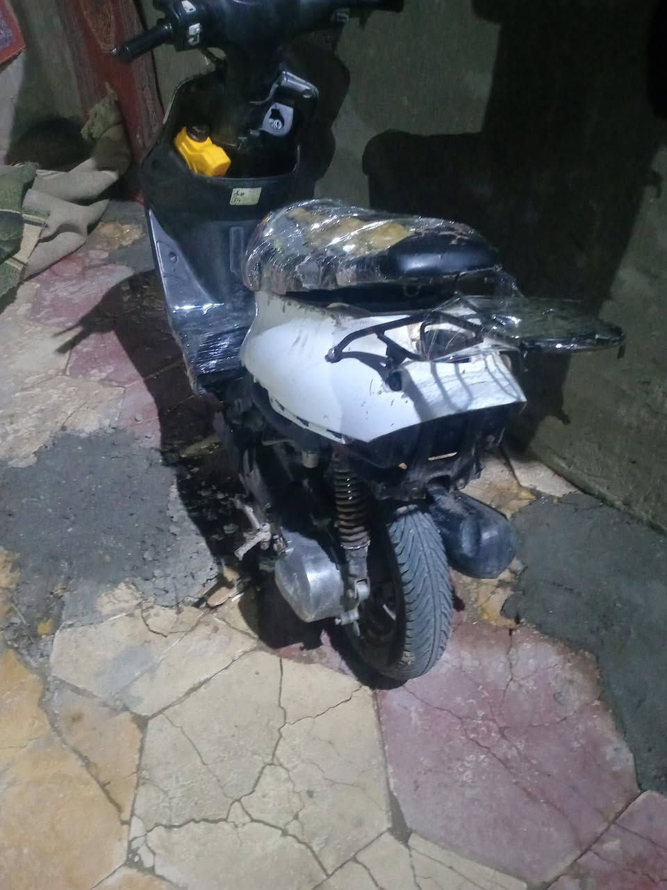 سلام عليكم دراجه بيجي لبيع شرط مكينه و شاصي مكاتبه دراجه كامله كفارات تعال خاص بيك خير ودلل👋👍


**إذا كنت صاحب هذا الإعلان وتريد حذفه لأي سبب، رجاءا أرسل رسالة إلى الدعم الفني**