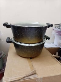 قطعتين • قياس ٣٢ • غير مستخدم