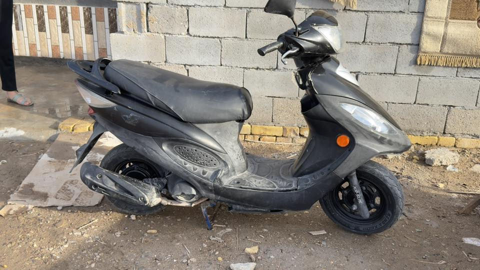 السلام عليكم
دراجه كامكو ٢٠١٥ جي تو للبيع 

للاستفسار الاتصال ع الرقم 

المكان قلعه سكر 

***********
