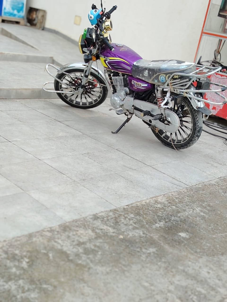 سلام عليكم اخوان مكلف بل نشر اعيد وكرر مكلف دراجه سيفان موديل٢٥شكل جديد مكينه 200cc نضافه كدام عينك اوراق اصوليه شرط من ابو حمره مجمبزه ومرتبه عله اخر حبايه سعر 850 وبيهة مجال رقم صاحب دراجه ***********
رقم صاحب دراجه ابو ليليان
