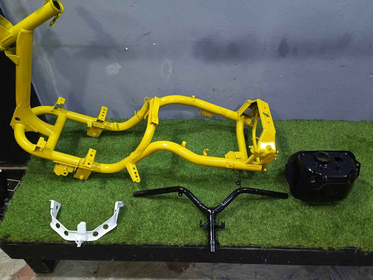 صبغ شاصي ماكس حسب طلب
 ((25)) الف 
عنوان كربلاء *********** وتساب
