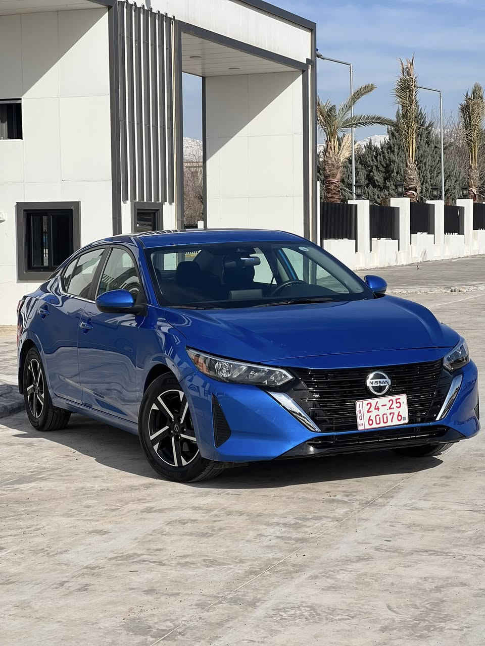 السلام عليكم سعر بلاش
نيسان سنترا موديل : 2025 Sv

السعر :129 مجال بسيط 

اللوان : ازرق

حجم المحرك : 2.0L( 4,سلندر )

ملاحظة السيارة : فقط باب + جملغ تعديل بارد 

ارباك فقط پرده 

ماشيه:3الف فقط

المواصفات : 

‏‎بصمة ابواب 

‏‎بصمة تشغيل 

 تشغيل عن بعد (𝐑𝐞𝐦𝐨𝐭𝐞 𝐒𝐭𝐚𝐫𝐭)

‏‎شاشة   

‏‎كاميرة

هاند بريك بصمة

اوتو هولد (𝐀𝐮𝐭𝐨 𝐇𝐨𝐥𝐝)  

اوتو ستارات (𝐀𝐮𝐭𝐨 𝐒𝐭𝐚𝐫𝐝)

اوتو ستارات (𝐀𝐮𝐭𝐨 𝐒𝐭𝐨𝐩)

رادار امامي (تحديد مسار)

‏‎رادار جانبي (نقاط عمياء)

‏‎رادار خلفي (التحذير من الاصطدام)

‏‎حساسات امامي

‏‎حساسات خلفي 

نظام (𝐄𝐜𝐨)

نظام (𝐍𝐨𝐫𝐦𝐚𝐥) 

نظام (𝐒𝐩𝐨𝐫𝐭)

تحكمات  استيرن

استيرن هيتر 

كشنات كهربائي

كشنات هيتر

لايتات (𝐋𝐞𝐝) ليد زينون بيلادي

بكلايتات (𝐋𝐞𝐝) ليد بيلادي

ويل كروم 

وبعد هواية مواصفات…

‏‎تفاصيل اكثر الاتصال علی ارقام التاليه  

𝐖𝐡𝐚𝐭𝐬𝐀𝐩𝐩-

***********

عنوان📍عقرة
