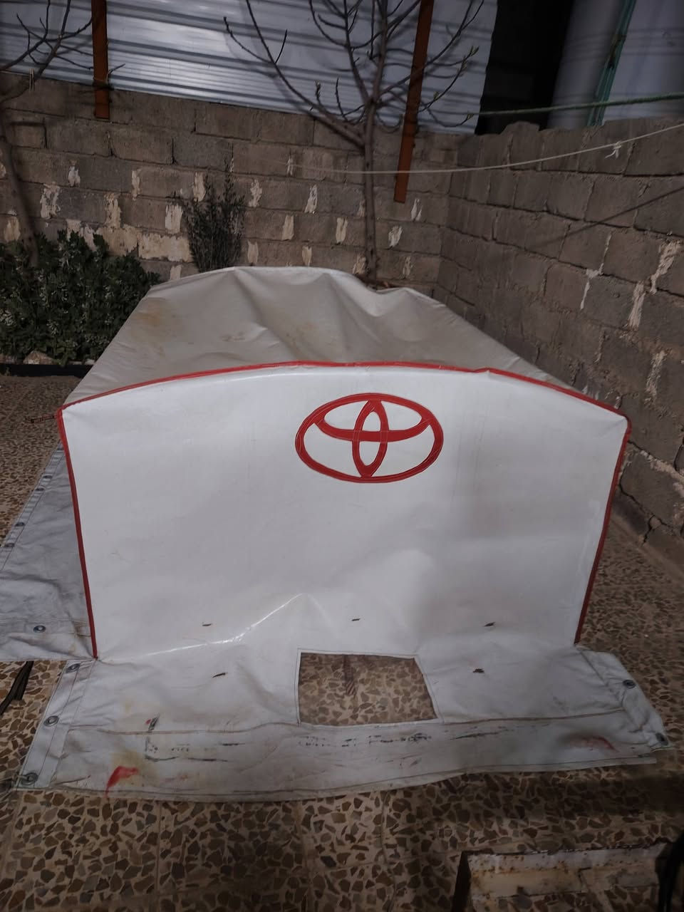 قمريه مال بيكم هيه والجادر للبيع السعر ١٠٠ الف ***********
