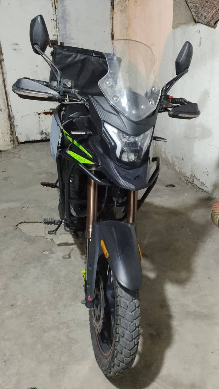 ***********
2026
3500
