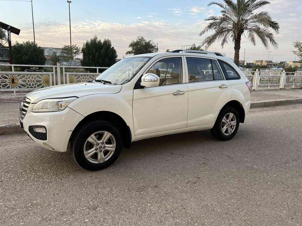 ليفان X60 موديل 2016
كير عادي  محرك 1800 vvt 
رقم ميسان سنويتها 2028 تنتهي 
ماشية 162 الف كم
بيها بارد بالجاملغ الايمن 
سيارة جاهزة  تخم تاير و باتري جديد 
#المداور شرط أساسي
 للاستفسار واتساب أو اتصال ***********
