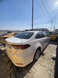 كورلا بانزين 2021 خليجي استيراد خاص بيها فقط بنيد صبغ محرك 1600دوش  دا...