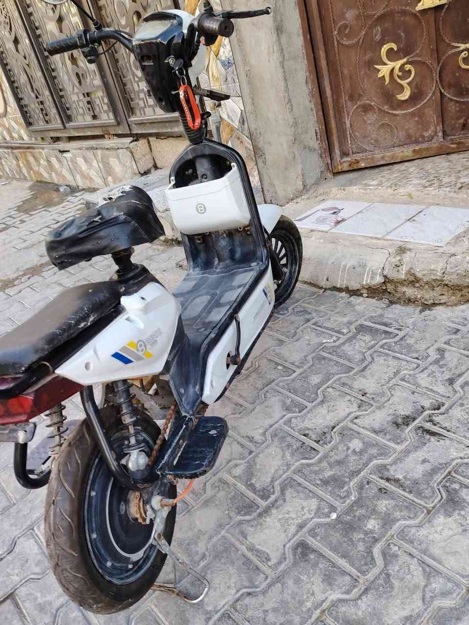 سلام عليكم من رخصت الادمنت عندي دراجه شحن حجم ١٤ للبيع يراد باتريات جدد *********** سعر على خاص بغداد الحريه
