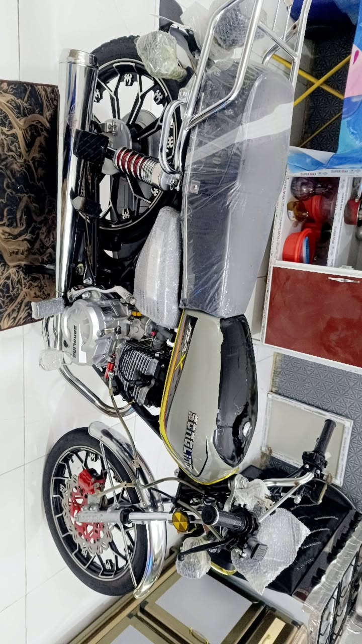 السلام عليكم سيفان موديل 2024طالعه بل 25 شرط دراجه جديده بعدها بل جيس لون مميزه سمنتي دشبول شاشه وسماعات بلاتوث التعرض مكينه 200 دراجه جديده بعد احله من الصوره اوراق مال وكيل 5اوراق الشراري يتصل مكاني حله شاوي يم فلكت غرفت التجاره السعر مال بيع 675 وهذا رقمي ***********
