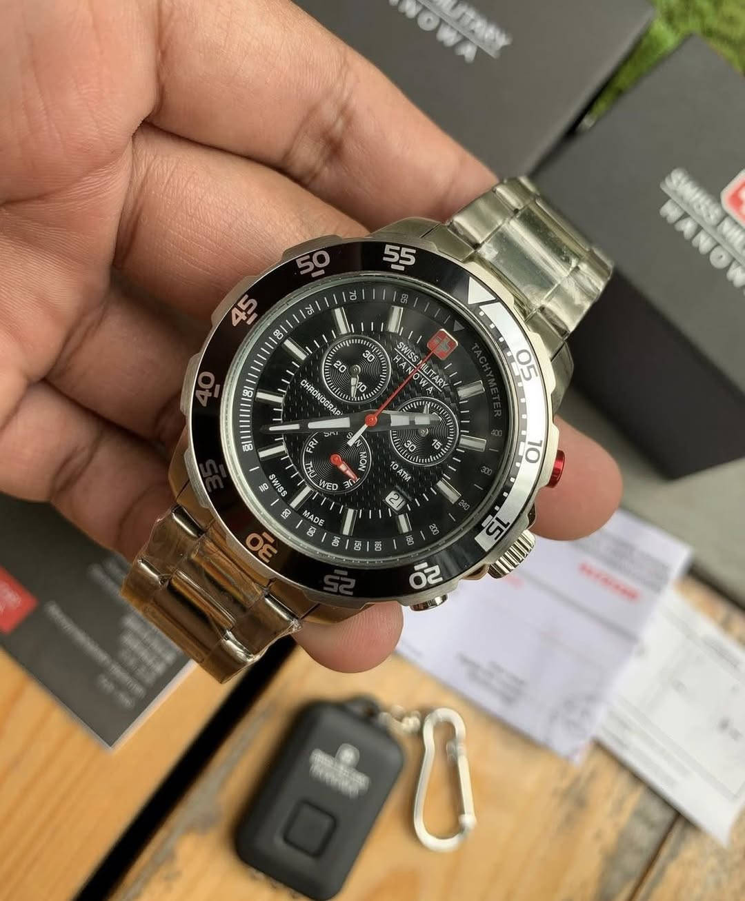 سويس مليتري
جديد لوك
المهتم بالساعة يتفضل خاص


**إذا كنت صاحب هذا الإعلان وتريد حذفه لأي سبب، رجاءا أرسل رسالة إلى الدعم الفني**