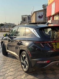 توسان • صور موجوده • أوراق