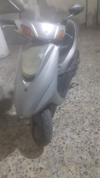دراجه كوم حديد ابيع 07718569845