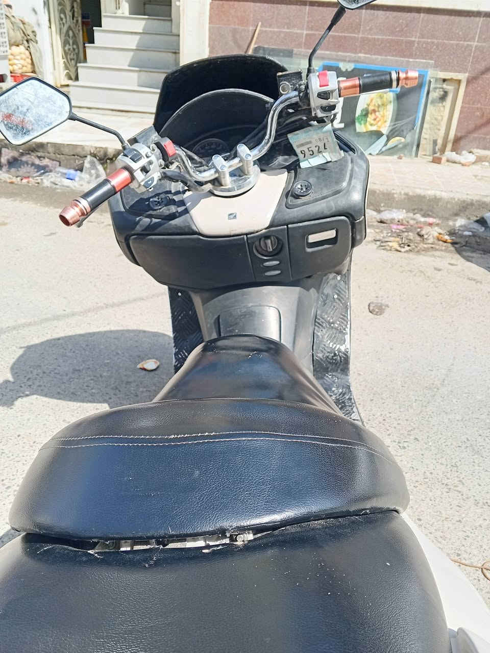 بسبب الوعود الكاذبة اعادة نشر
فورزة 08 للبيع مكينة ما مفتوحة  كلشي شغال
سعر علا الخاص بس للجادين


**إذا كنت صاحب هذا الإعلان وتريد حذفه لأي سبب، رجاءا أرسل رسالة إلى الدعم الفني**