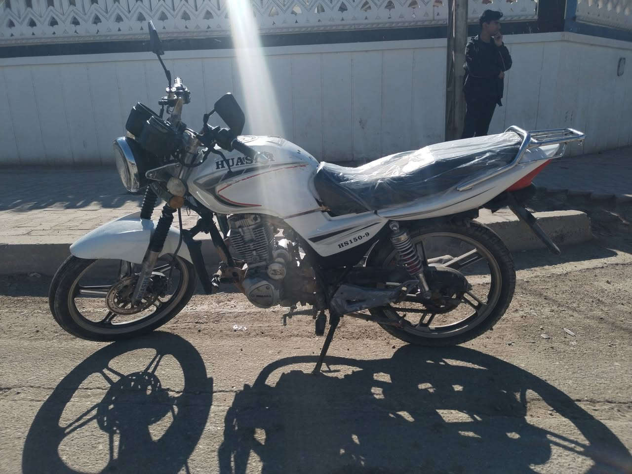 هيوشه موديل2017
للبيع او مراوس بأيراني
العنوان الرمادي
هـ ***********
شراي اتصل
 اذا مو شراي لا تعلق ولا تراسل
