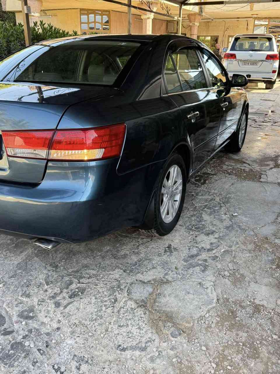 سلام عليكم سوناتا لبيع 2007 خليجي مكينة وكير مكفول 
محرك 6 سلندر رقم بغداد دولي تحكم ستيرن شاشة 
تبريد ثلج وتدفئة كهربائياتهة كلهة شغالة مدوشمة كاملة سيارة 
مصبوغة عام صدر امامي خلفي جديد سيارة جديدة احلة من صورة مكان سيارة بغداد تويريج سعر 88 وبيهة مجال 
الستفسار ***********
