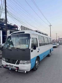 من رخصة مديرية الكروب  كوستر مديل 2005 للاستفسار 07733957084