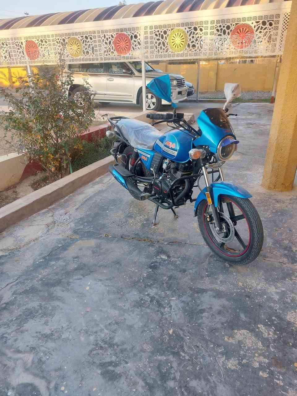 دراجة ديوان على وضع الشركه الاوراق كامله موديل 2025  السعر  مليون 450بيه مجال بسيط مكان ديالى الخالص  منطقة الغوالبه مايشتري لا يكسر بحلال العالم
***********    ***********
