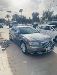 كرايسلر 300 • رقم بصره