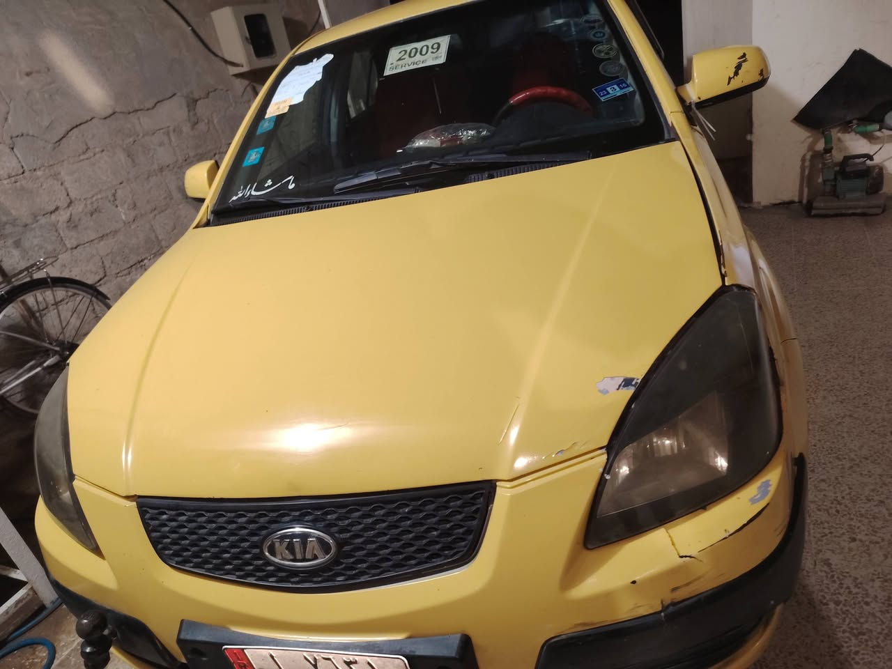 كيه ريو  موديل 2008 
رقم كربلاء مشروع وطني 
هيئه وغرمات 250 الف 
🔴 ضرر مثل ما موضح بالصوره 
🔴 محرك جديد وكير شرط 
🔴 فول توماتيك 
🔴 تبريد نقص غاز 
🔴 طخم الكدام نص عمر 
🔴 وراد امريكي ضرر جامغ الكدم 

السعر 72  بيها مجال 💲

العنوان الموصل حي سومر 
***********📞
