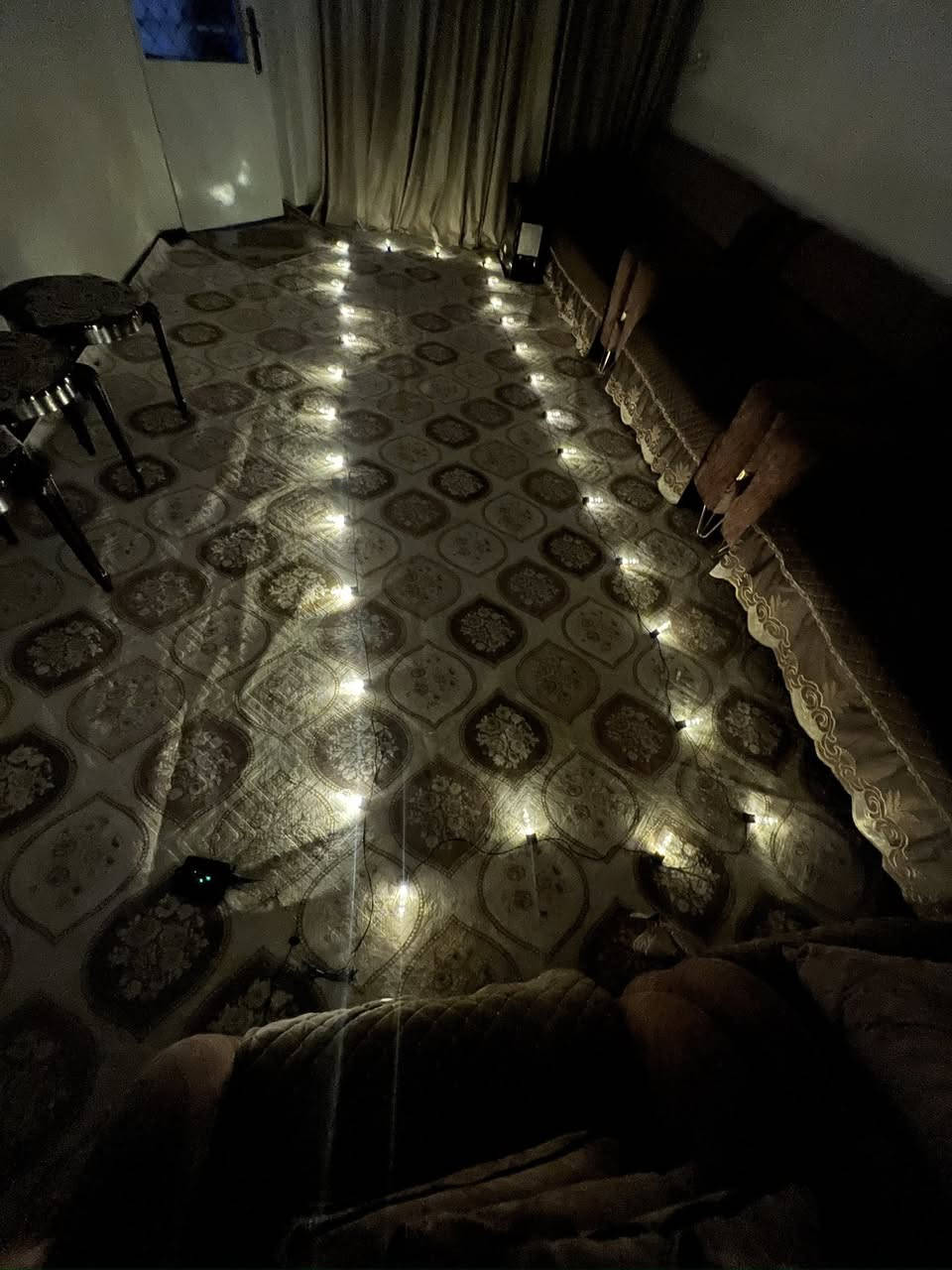 السلام عليكم توفرت نشره بهاذ الشكل
طول 14 متر 

شحن طاقه شمسيه 

وشحن تايبسي


**إذا كنت صاحب هذا الإعلان وتريد حذفه لأي سبب، رجاءا أرسل رسالة إلى الدعم الفني**