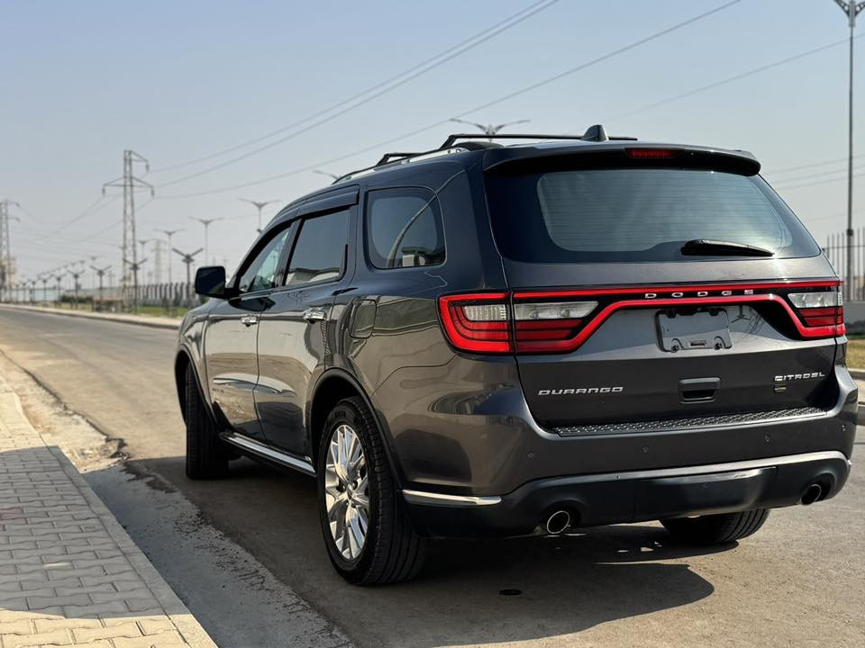 لسلام عليكم 
دورنكو 2015  محدثه 2023 للبيع فقط 
رقم بغداد 
فئه سي تي دل 
مواصفاتها معروفه 
ماشيه 150 ألف 
مكانها واسط ، بغداد 

حادثها بنيد وجاملق 

235السعر وبيها مجال 

للمعومات لاتصال على الرقم.  ابو سيف ***********
