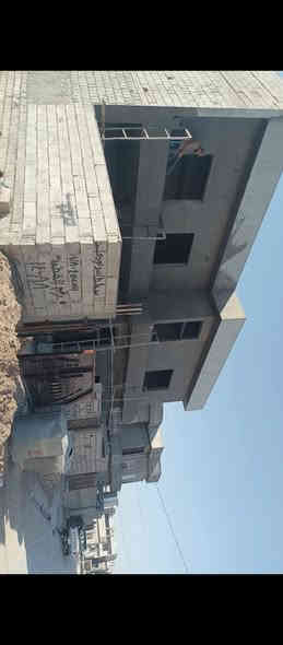 لبخ درجه اولى قاطين 3ونص
قاط واحد 2ونص 
داخل كركوك ***********
