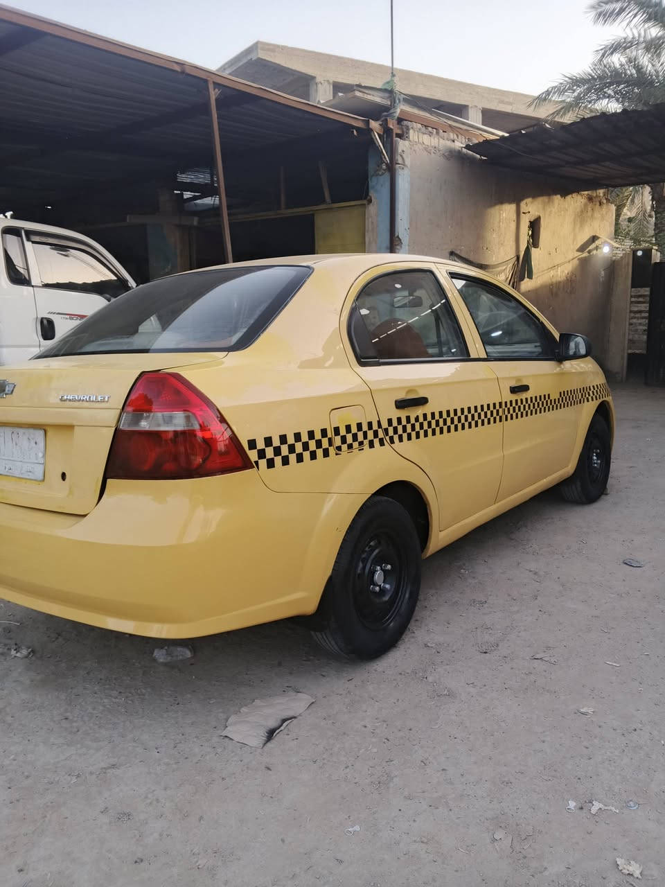 افيو ٢٠٠٩ كير عادي
رقم نجف سنويه مجدده لغايه ٢٠٢٧ مصفره هيئة وغرامات 
محرك مفتوح جاهزه محرك وكير وحداديه وتخم تاير 
السعر ٤٦$ مكانه كوفه ***********
