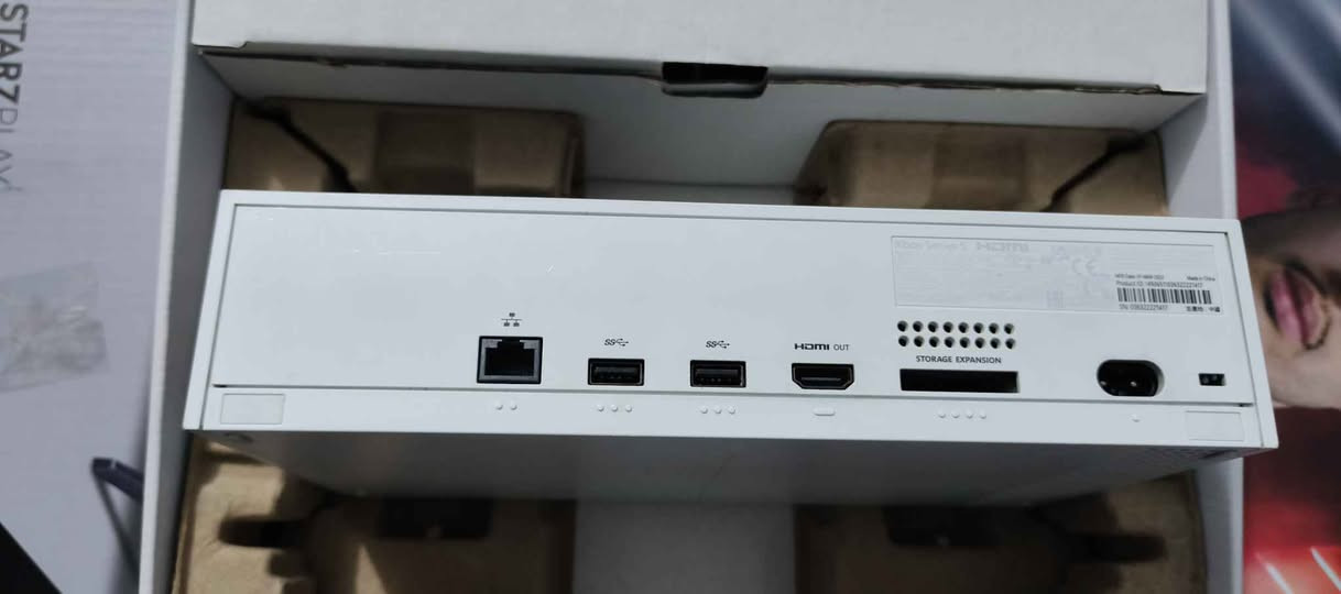 سلام عليكم
​🎮 للبيع: Xbox Series S (إصدار 2022) لوك ستيكر 
1-اسخدام بسيط كلش نضيف شخط مابي  كارتون مطابق 
2-جوستك واحد(1) واير فقط ليس بلوتوث 
3-ملحقات اضافية ماوس وكيبورد وماوس باد وسماعات كلهن جدد
4-السعر كامل 375💵الف سعر ثابت 
5-مكاني كركوك توصيل موجود كركوك, العراق


**إذا كنت صاحب هذا الإعلان وتريد حذفه لأي سبب، رجاءا أرسل رسالة إلى الدعم الفني**