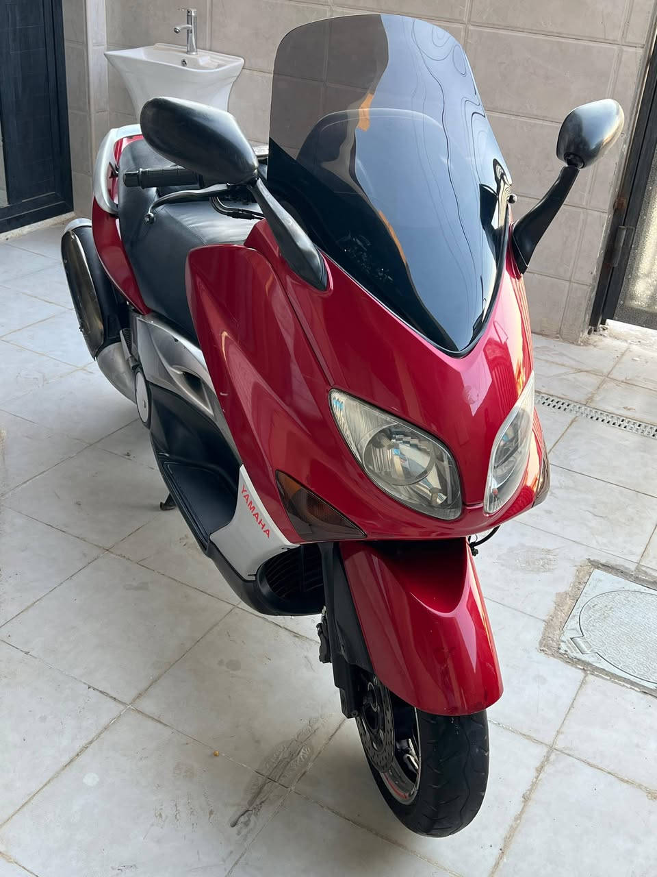 سلام عليكم تيماكس2008
دراجه جديده ومابيه اي نقص مكفوله 
مكاني بغداد 
***********
