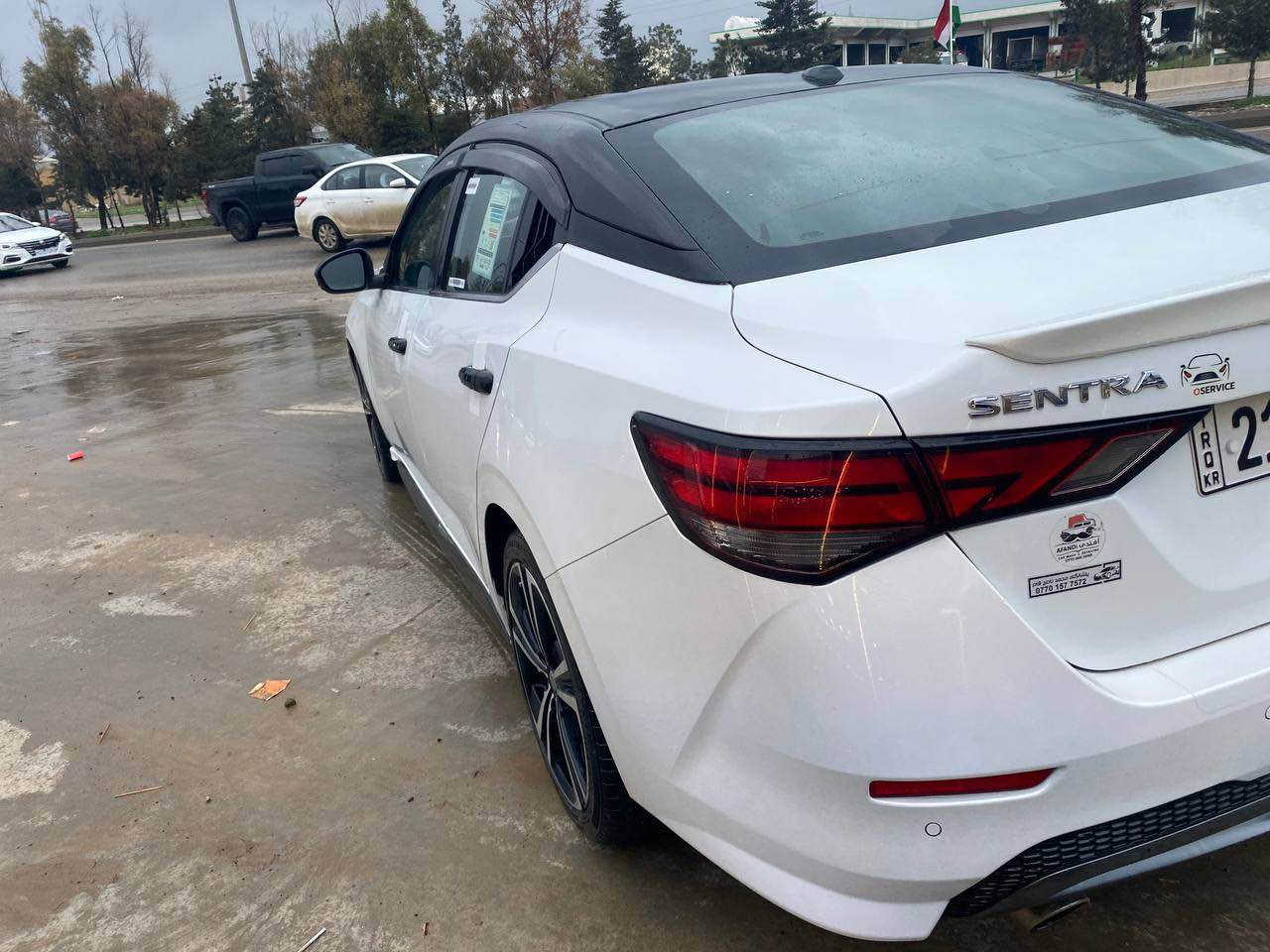 نیسان سێنترا2021ئەمریکی مواسەفاتیSRی پڵەس 
سەقف ڕەش بیلادی
سەنەوی تازەیەبەناوی خۆمانەوەیە مواسەفاتی فول فولە 
٣مۆدی لێخوڕینی هەیە،ڕادارەو ،حاسەو ،دنیایەک مواسەفاتی تر ە فول فولە ٢پارچەو پەڵەیەکی بچوکی بۆیاغە سەیارەکە نمونەیە لەجوانیا  دەعامی بۆ دەعامی بەشەرت سعری148معامەلە ڕەقەمەکەشم لەگەڵ ڕەسمەکانا داناوە *********** 
ڕەقەمە شانسیەکەشم لەگەڵ ڕەسمەکانا داناوە
Admini❤️ أربيل, العراق
