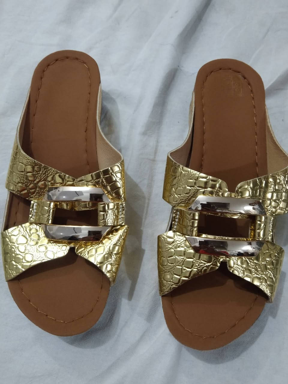 خلي سعرك وبلعافيه


**إذا كنت صاحب هذا الإعلان وتريد حذفه لأي سبب، رجاءا أرسل رسالة إلى الدعم الفني**