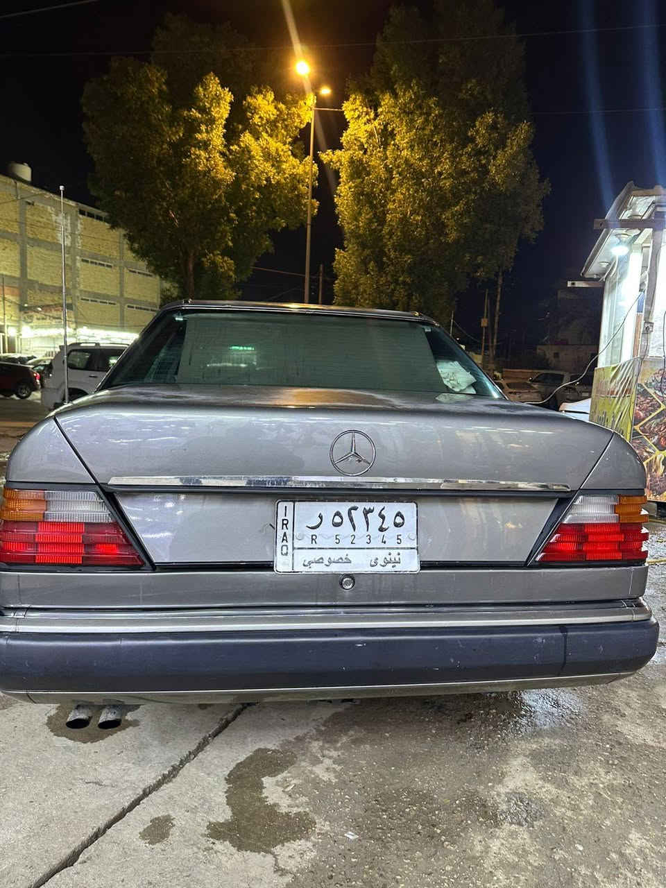 مارسدس دب للبيع ماكان بابل السعر 105ورقه وبيها مجال سياره قطره صبغ مابيه الاستفسار على الرقم ***********
