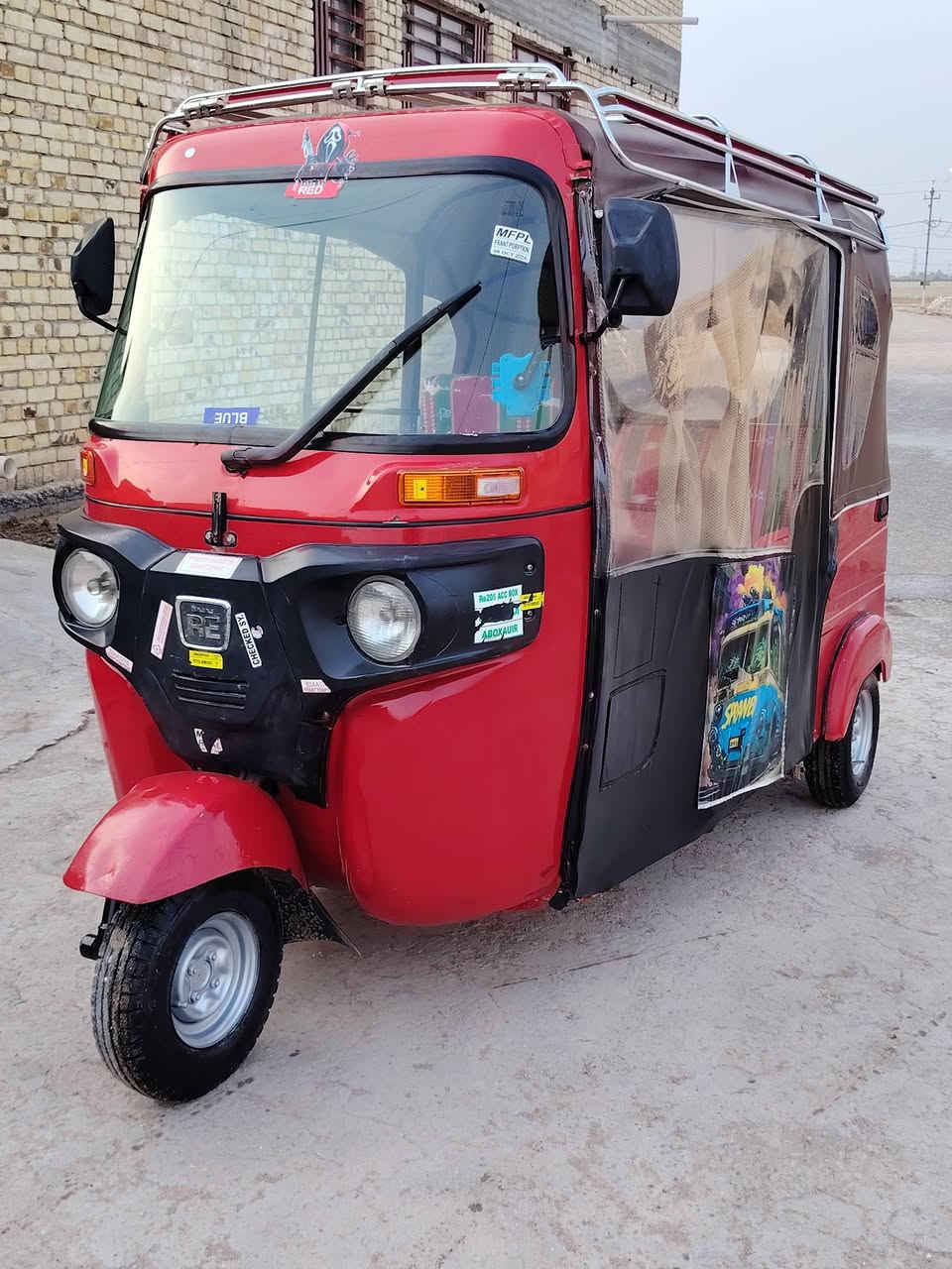 سلام عليكم تكتك للبيع موديل 2022 أوراق خالد بابل القاسم ***********
