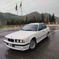 بي ام دبليو ٥٢٠ • موديل ١٩٨٩ • دهوك