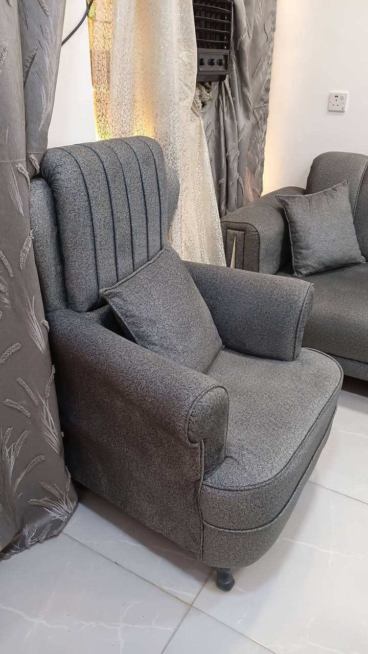 تخم ١٠ مقاعد مستخدم شهر  بسبب مكان ٤٥٠ قفله


**إذا كنت صاحب هذا الإعلان وتريد حذفه لأي سبب، رجاءا أرسل رسالة إلى الدعم الفني**