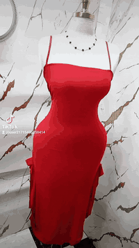 الف رحمة ع امة و ابوه الي يعلقلي مصدر رزقي الوحيد 🥺 بنات كلشي متوفر عن...