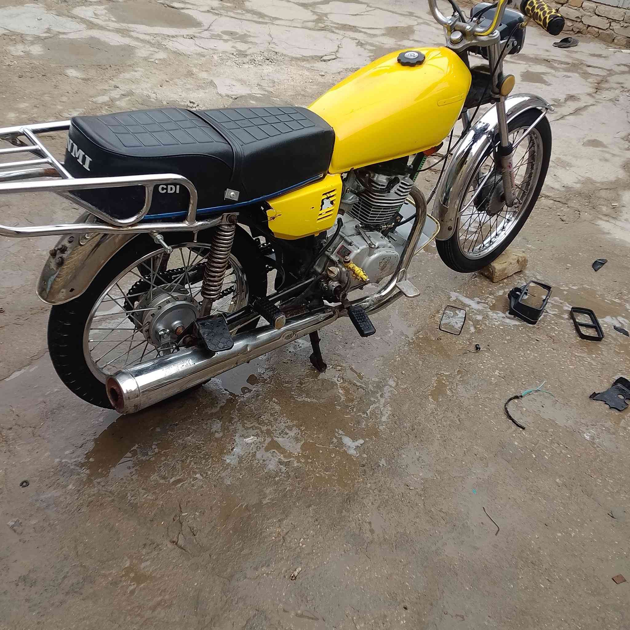 اسلام عليكم 4كير دراجة نضيفة شوفت عينك الموديل 19السعر خاص ***********متواجد واتساب تصال
